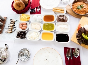 Сэртме завтрак на 2 персоны