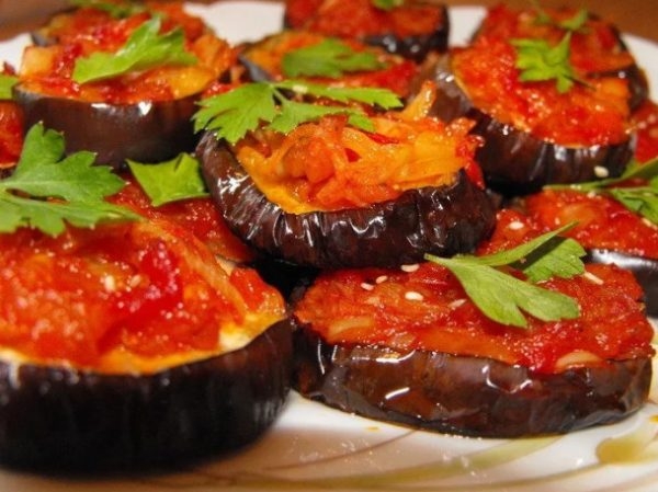 Баклажаны в соусе